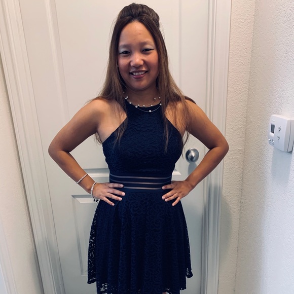 πΈ Welcome to my Boutique πΈ - Picture 11 of 16